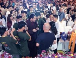 Ribuan Umat Buddha Ikuti Dhamma Talk Y.M Passang Rinpoche Bertema “Lika-Liku Luka Keluarga